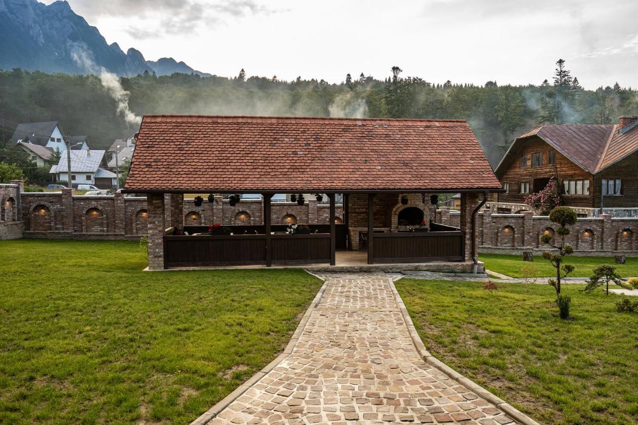 Гостевой дом VILA NORBE Буштени-21