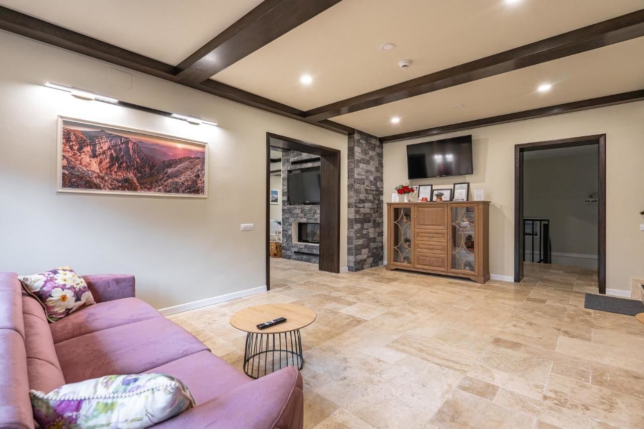 Гостевой дом VILA NORBE Буштени-40